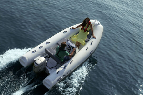 BRIG Annexe Bateau Falcon Tender 380